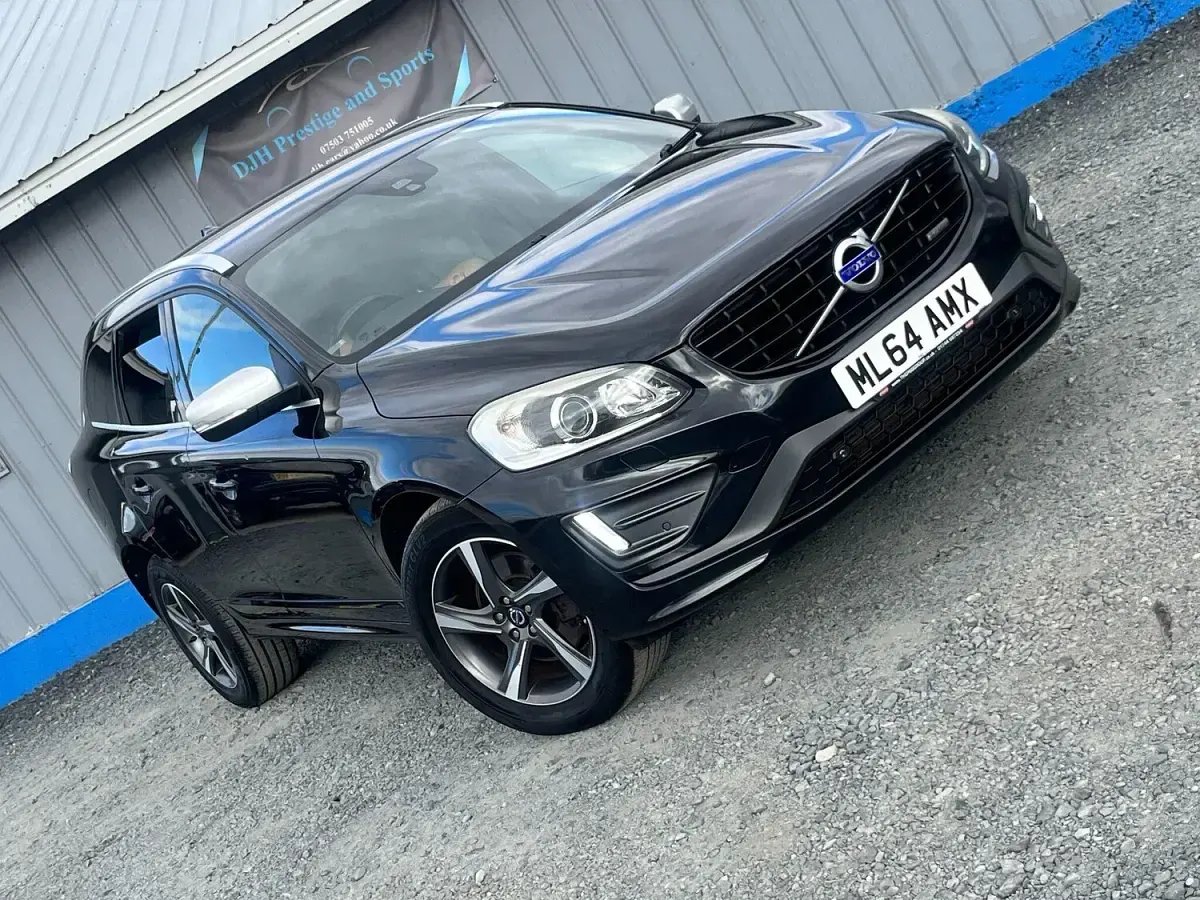 Used Volvo XC60 R-Design 181 HP (133 kW) 2014 Black SUV