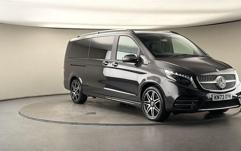 Used Mercedes V300 AMG line 237 HP (174 kW) 2023 MPV