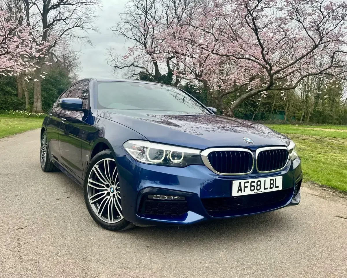 Begagnad BMW 530e M Sport 2018 Blå Sedan