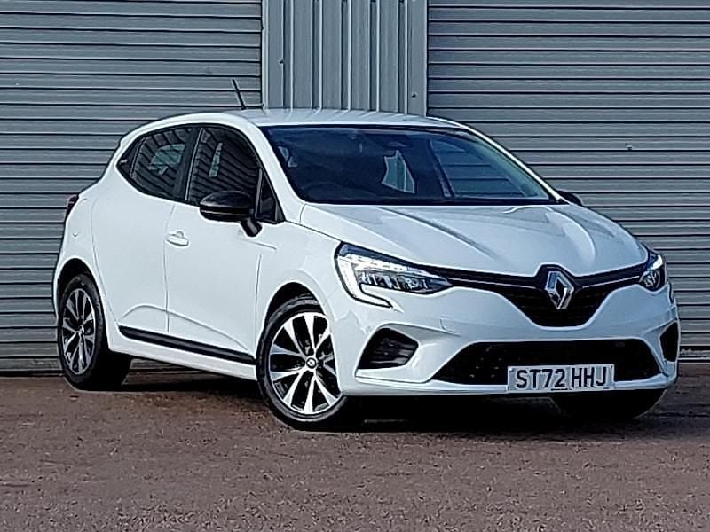 White Used 2022 Renault Clio V Evolution Hatchback | £14,298 (Fair price) - Image 1/4