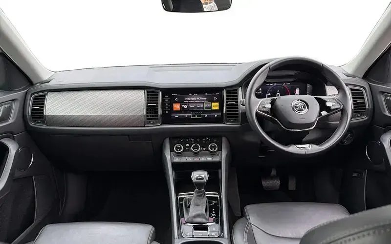 Usado Skoda Kodiaq SE L 150 CV (110 kW) 2021 Gris SUV
