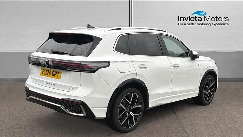 Used VW Tiguan R-line 150 HP (110 kW) 2024 Pure white SUV