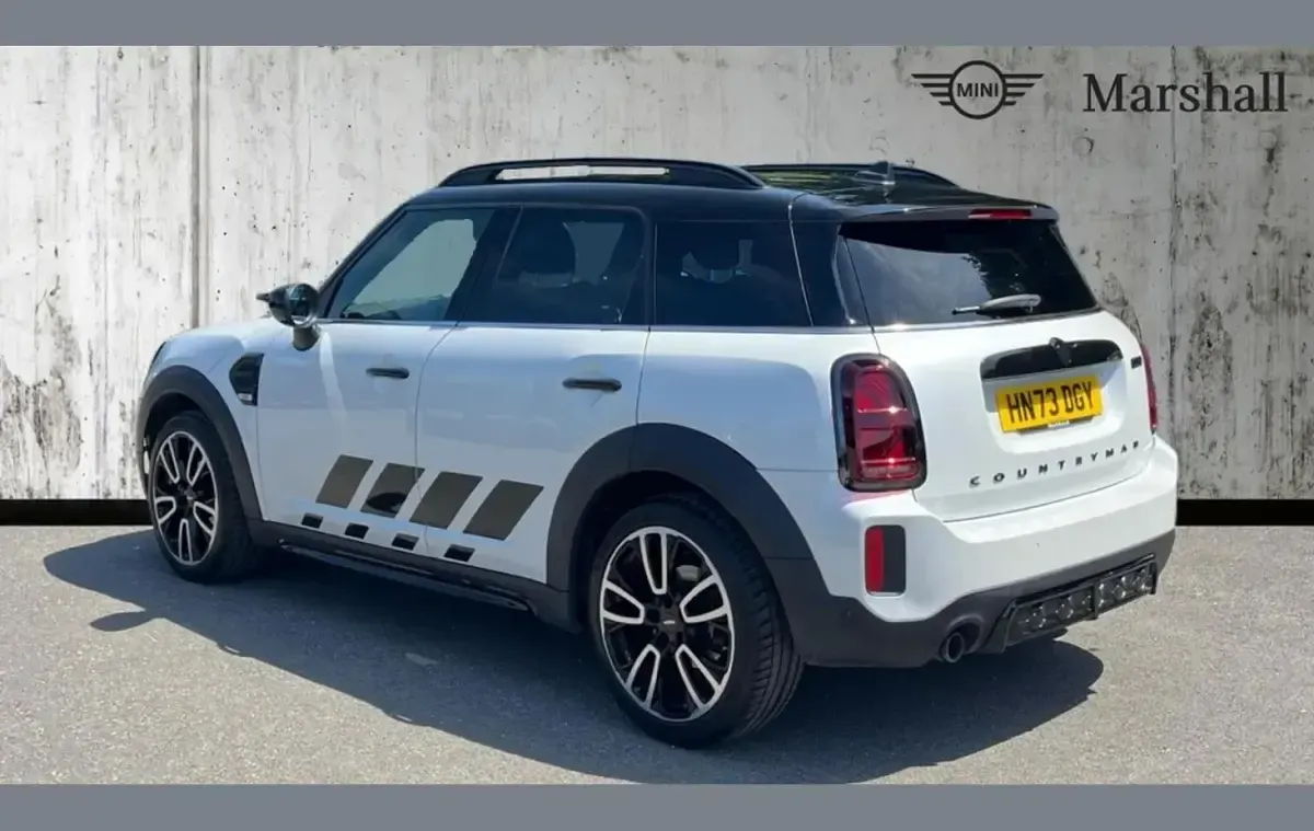 Used Mini Cooper Countryman Comfort 134 HP (98 kW) 2023 White SUV