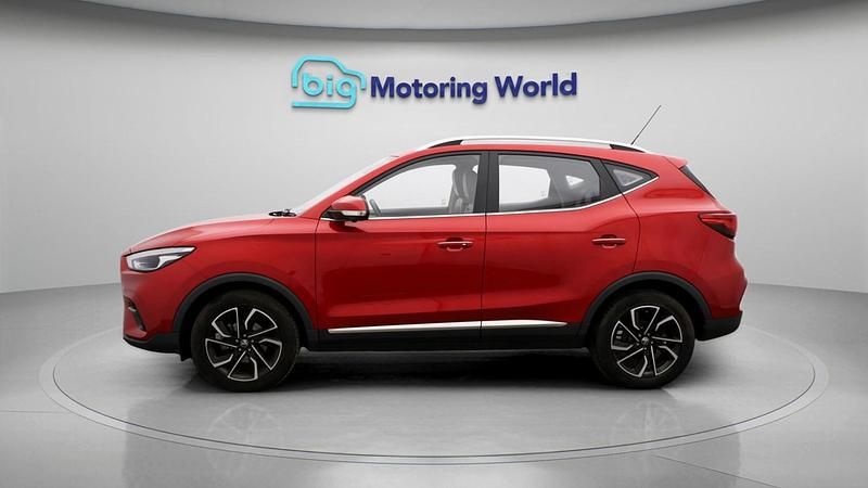 Used MG ZS Exclusive 2022 Red Hatchback