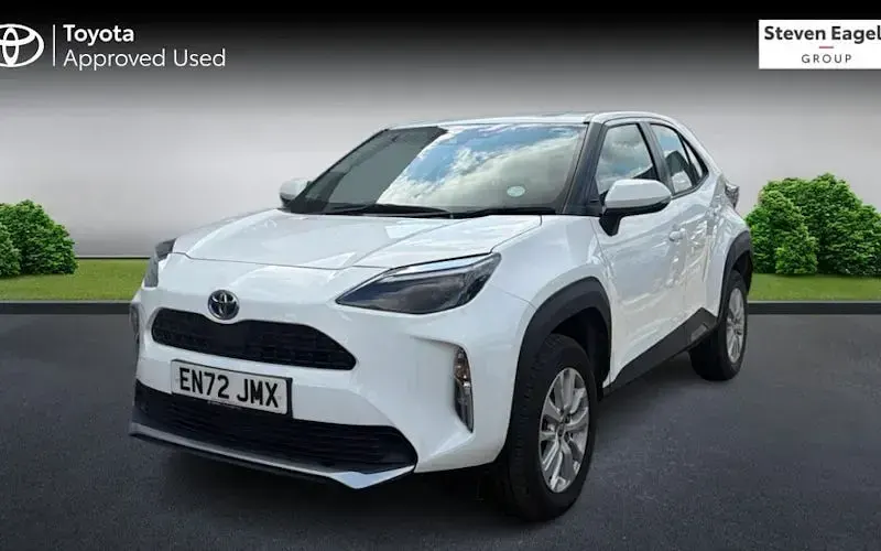 Used Toyota Yaris Hybrid 116 HP (85 kW) 2026 Estate