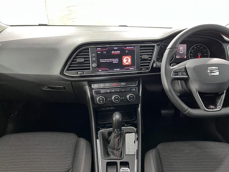 Used Seat Leon FR 190 HP (139 kW) 2019 Silver Hatchback