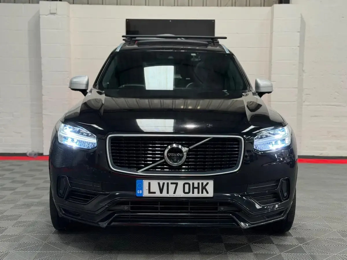 Used Volvo XC90 R-Design 2017 Black SUV