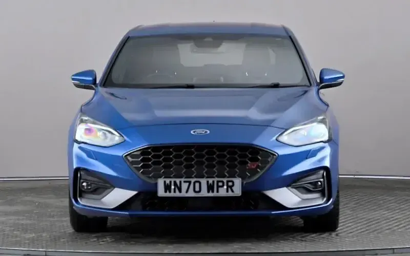 Used Ford Focus ST 190 HP (139 kW) 2020 Blue Hatchback