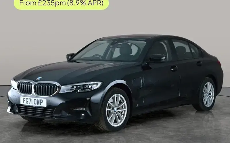 Usado BMW 330e 292 HP (214 kW) 2022 Sedan