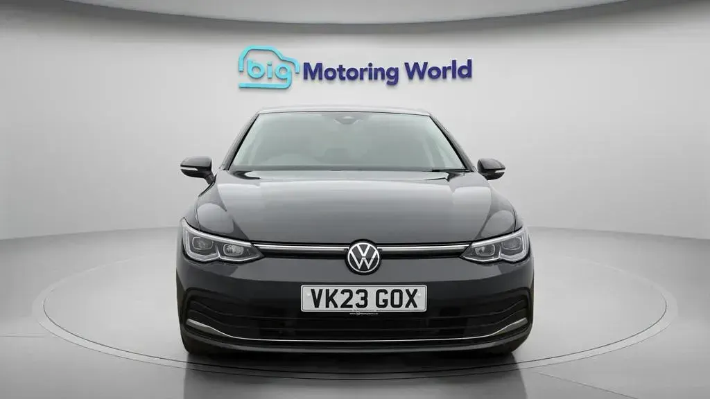 Used VW Golf VIII Style 204 HP (150 kW) 2023 Hatchback