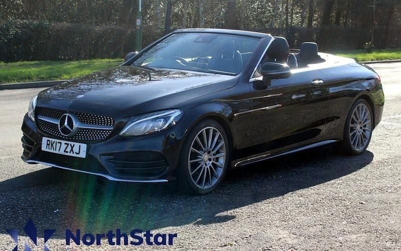 Usado Mercedes C250 AMG Line Premium Plus 204 HP (150 kW) 2017 Cabrios