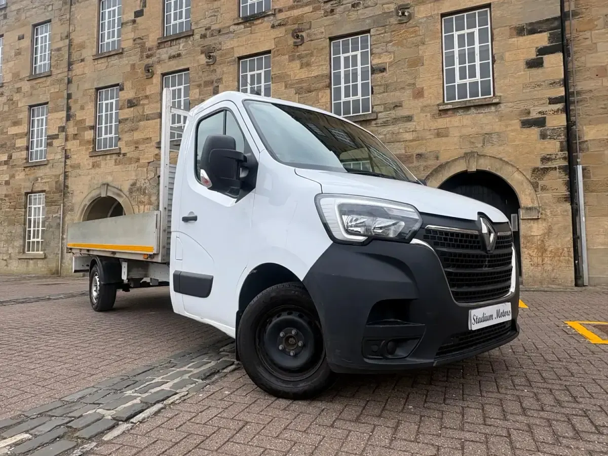 Usado Renault Master Business 2021 Branco Monovolume