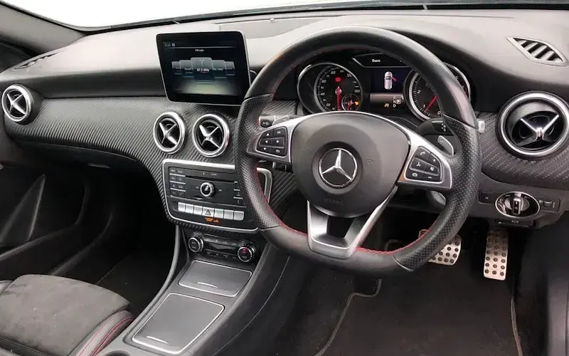 Used Mercedes A200 AMG line 136 HP (100 kW) 2018 Silver Hatchback