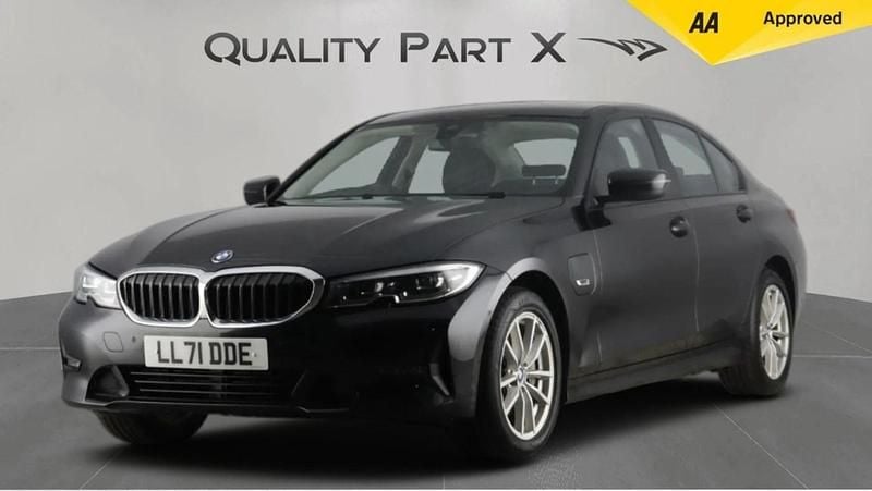 Used BMW 330e Comfort Edition 292 HP (214 kW) 2021 Black Sedan