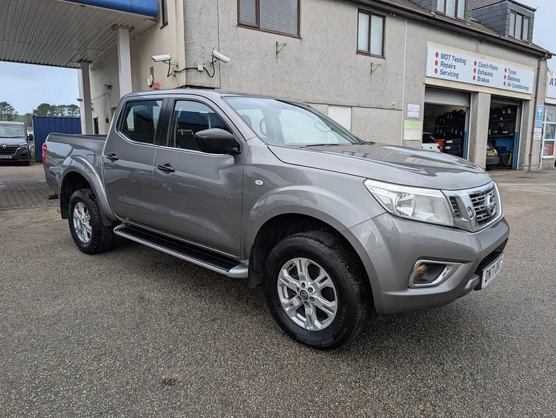 Used Nissan Navara Acenta 2021 Grey Pickup