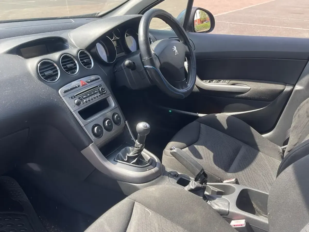Used Peugeot 308 Access 2011 Blue Estate