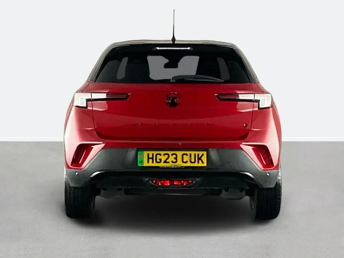 Second-hand Vauxhall Mokka Ultimate 100 kW (136 CP) 2023 Roșu SUV
