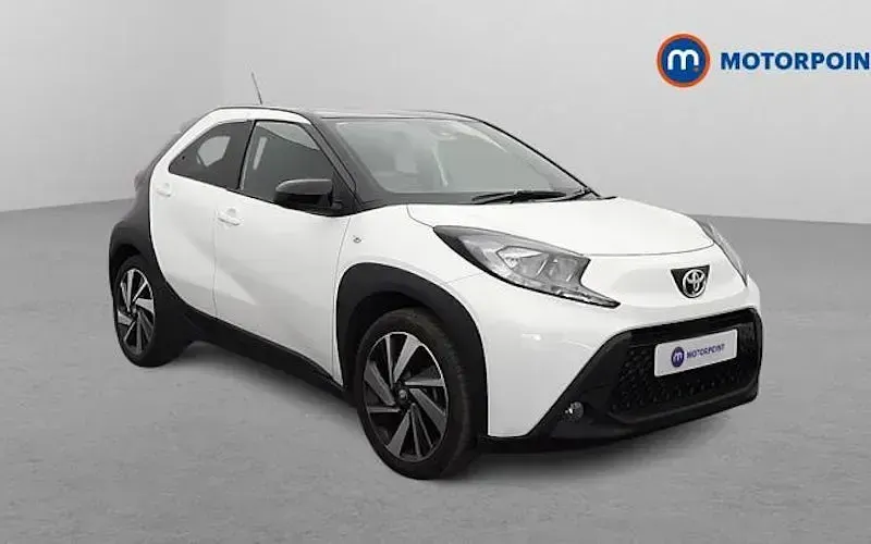 Used Toyota Aygo X 72 HP (52 kW) 2025 SUV