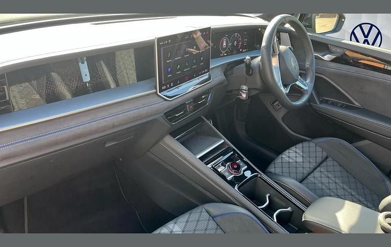 Used VW Tayron R-line Edition 204 HP (150 kW) 2025 Black SUV