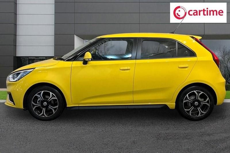 Used MG MG3 Exclusive 106 HP (77 kW) 2022 Yellow Hatchback