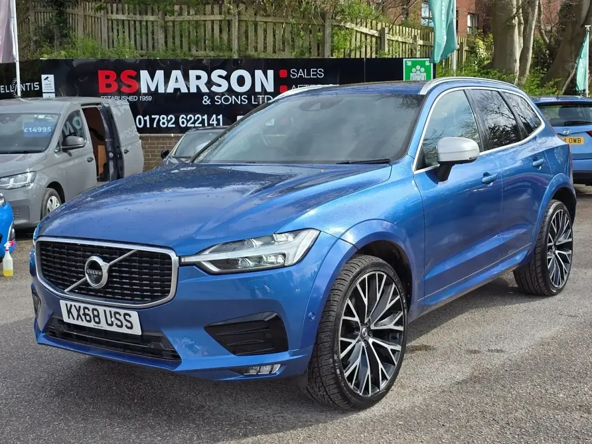 Used Volvo XC60 R-Design Pro 2018 Blue SUV