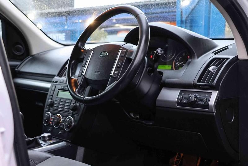 Used Land Rover Freelander 2 2012 White SUV