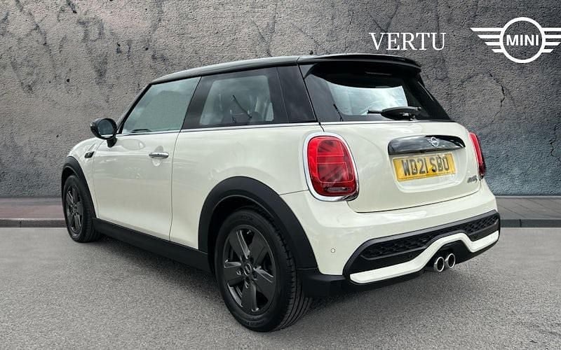 Used Mini Cooper S Classic 178 HP (130 kW) 2022 Hatchback