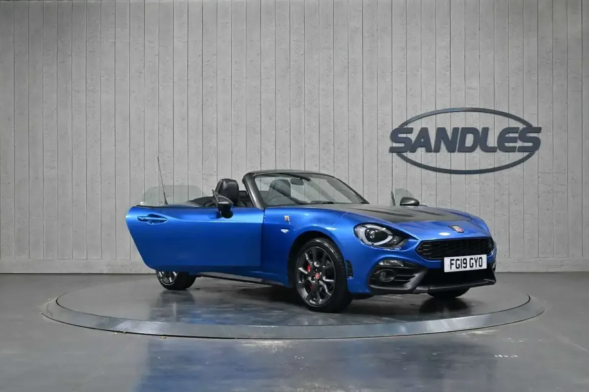 Used Abarth 124 Spider 170 HP (125 kW) 2019 Cabriolet
