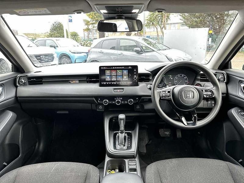 Used Honda HR-V Elegance 131 HP (96 kW) 2023 Black SUV