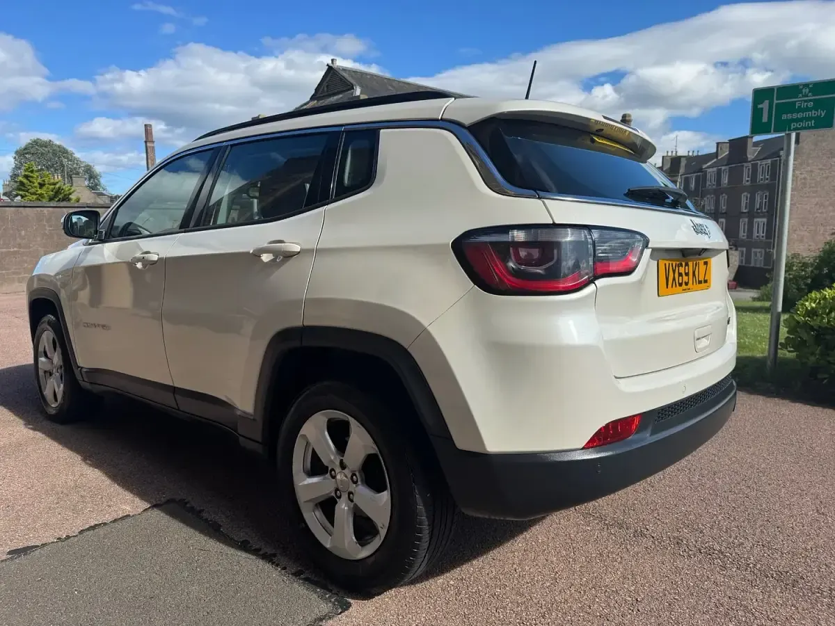 Used Jeep Compass Longitude 140 HP (102 kW) 2019 White SUV