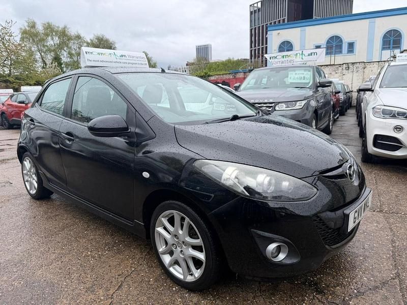 Begagnad Mazda 2 Inclusive 102 HK (75 kW) 2011 Svart Halvkombi