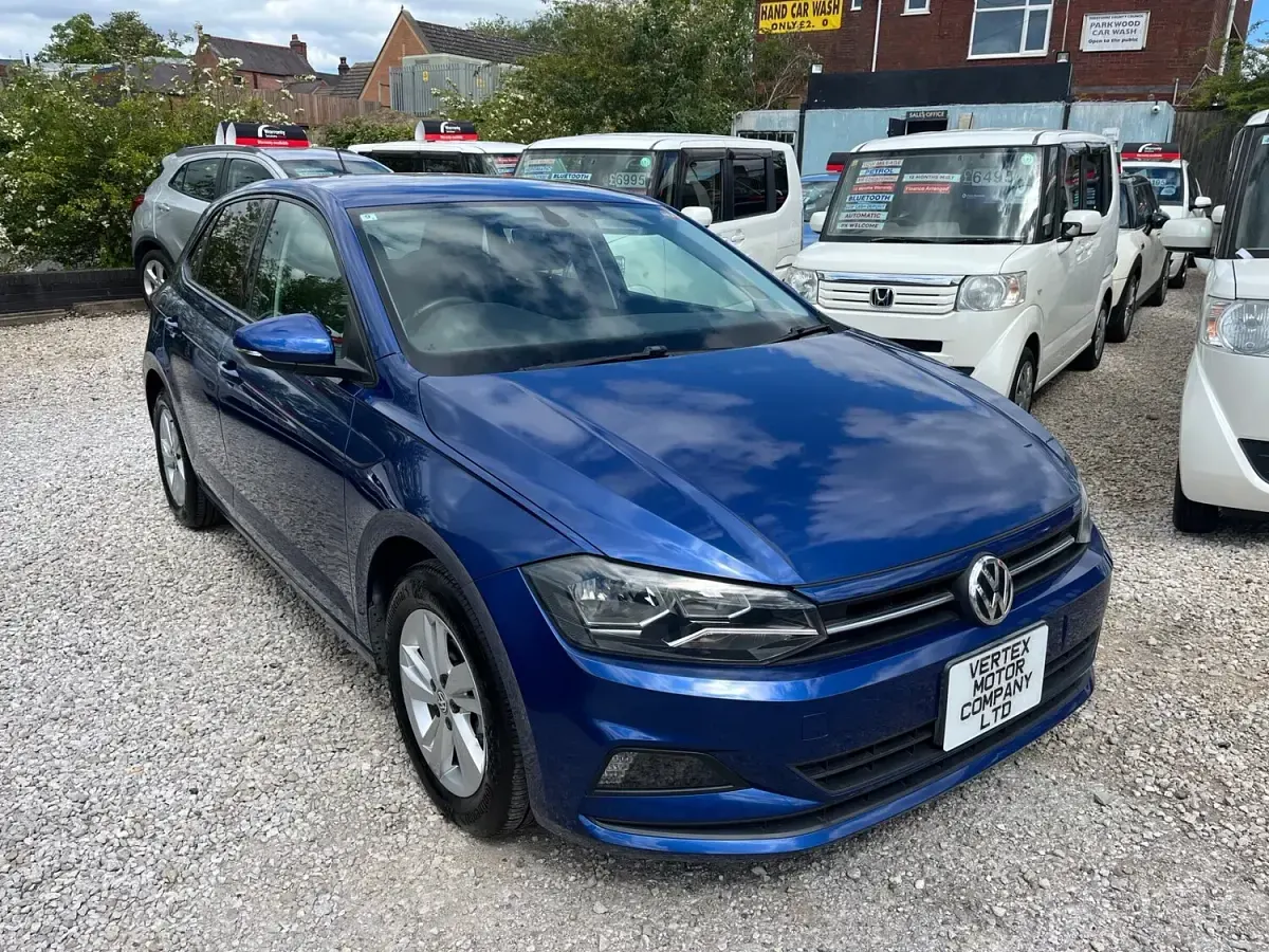 Used VW Polo Comfortline 2018 Blue Hatchback