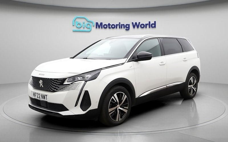 Used Peugeot 5008 GT 181 HP (133 kW) 2022 White SUV