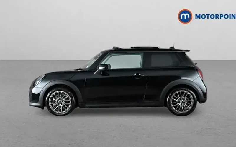 Used Mini Cooper Classic 150 kW (204 HP) 2026 Hatchback