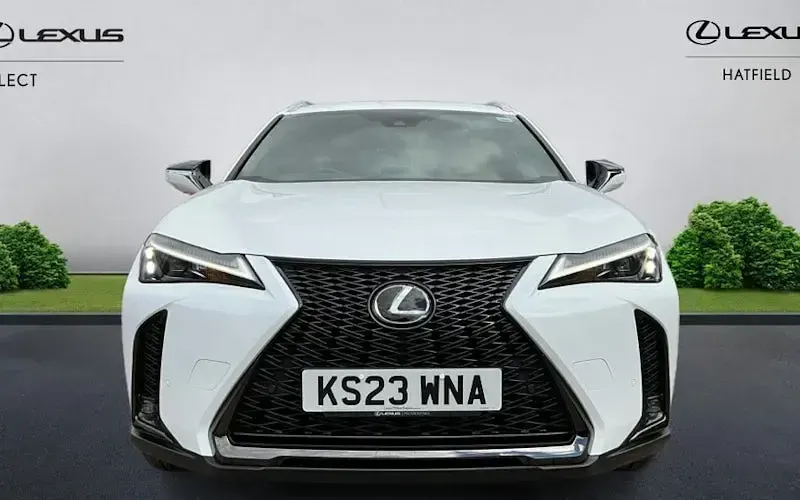 Used Lexus UX Sport Design Packet 184 HP (135 kW) 2023 White SUV