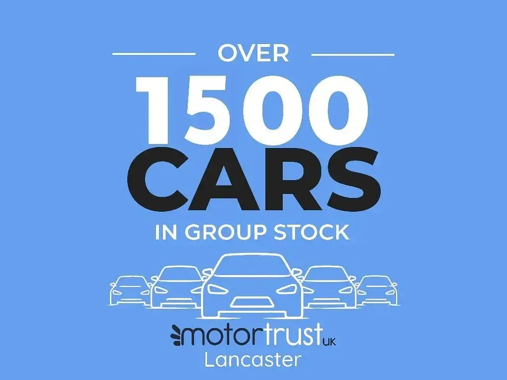 Used Ford Fiesta Zetec 100 HP (73 kW) 2017 White Hatchback