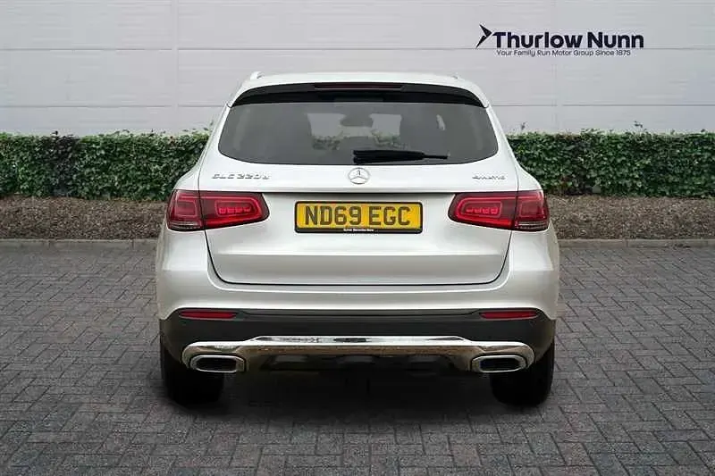 Begagnad Mercedes GLC220 194 HK (142 kW) 2019 Silver SUV