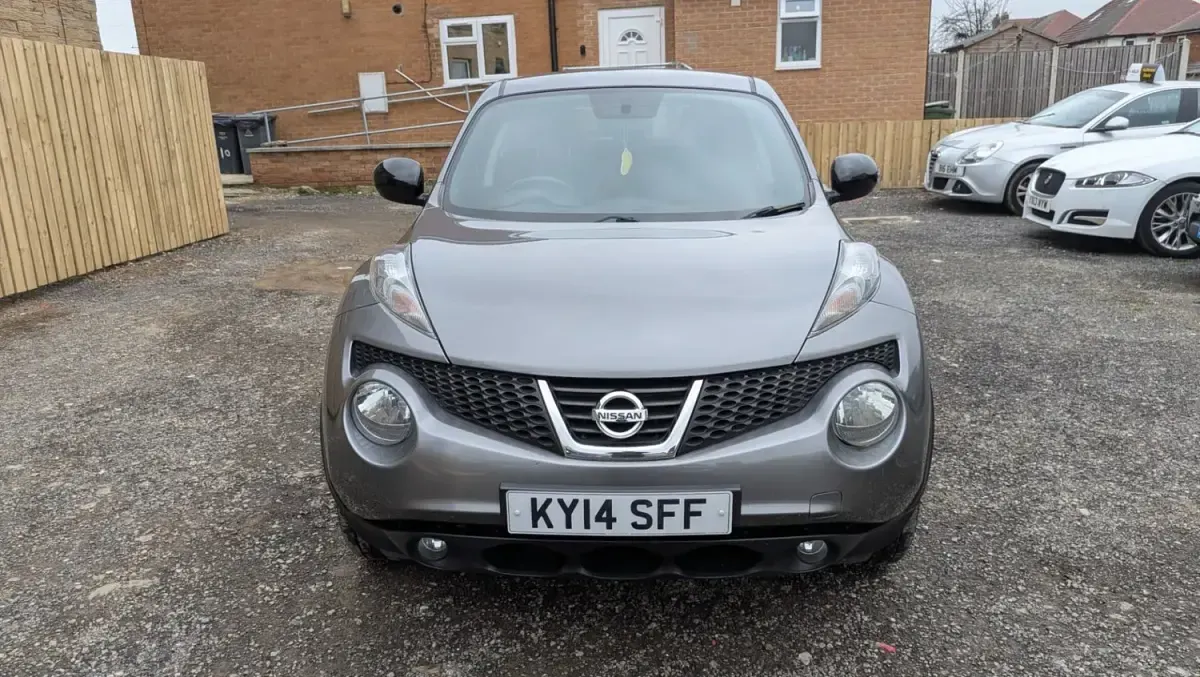 Second-hand Nissan Juke N-TEC 110 CP (80 kW) 2014 Gri SUV