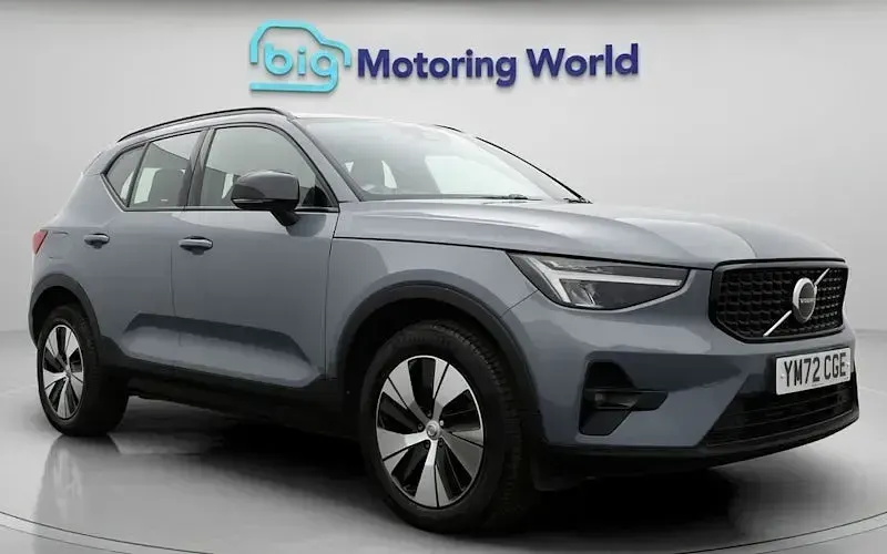 Second-hand Volvo XC40 Plus 211 CP (155 kW) 2023 SUV