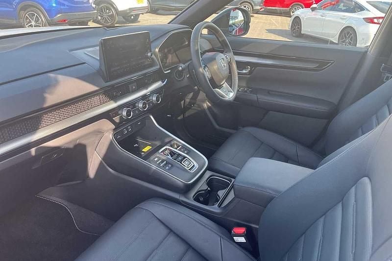 Used Honda CR-V Advance 184 HP (135 kW) 2025 White SUV