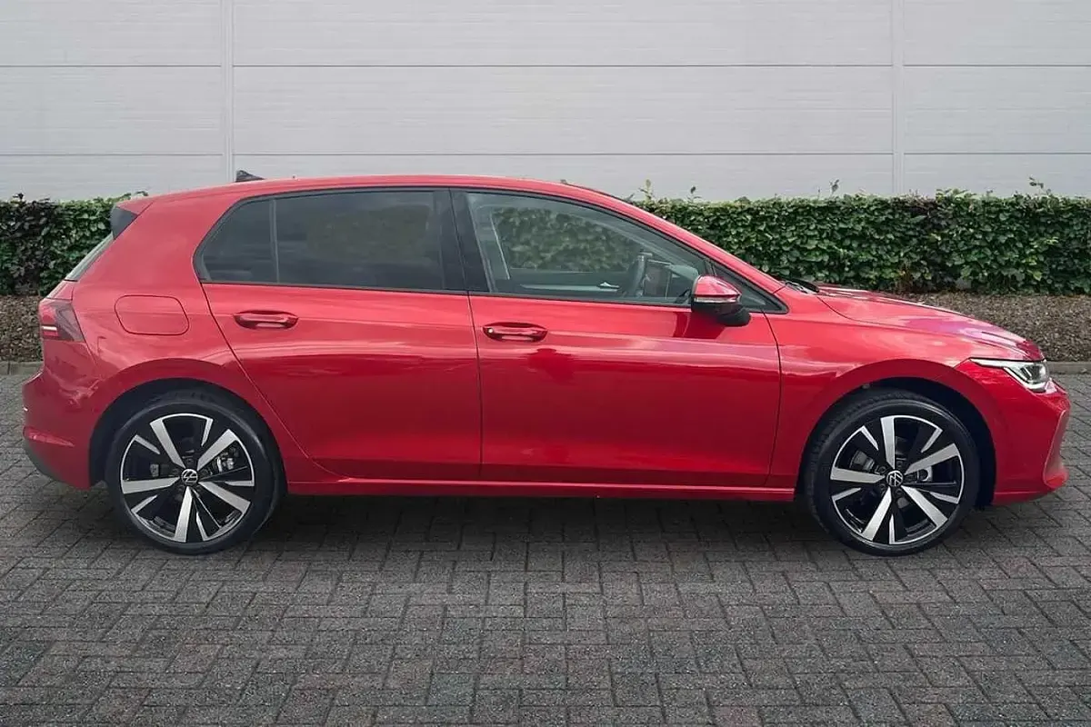 Used VW Golf VIII Match 150 HP (110 kW) 2026 Kings red Hatchback