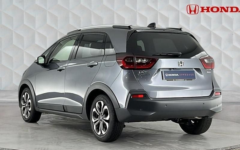 Used Honda Jazz Hybrid 109 HP (80 kW) 2023 Shining grey Hatchback