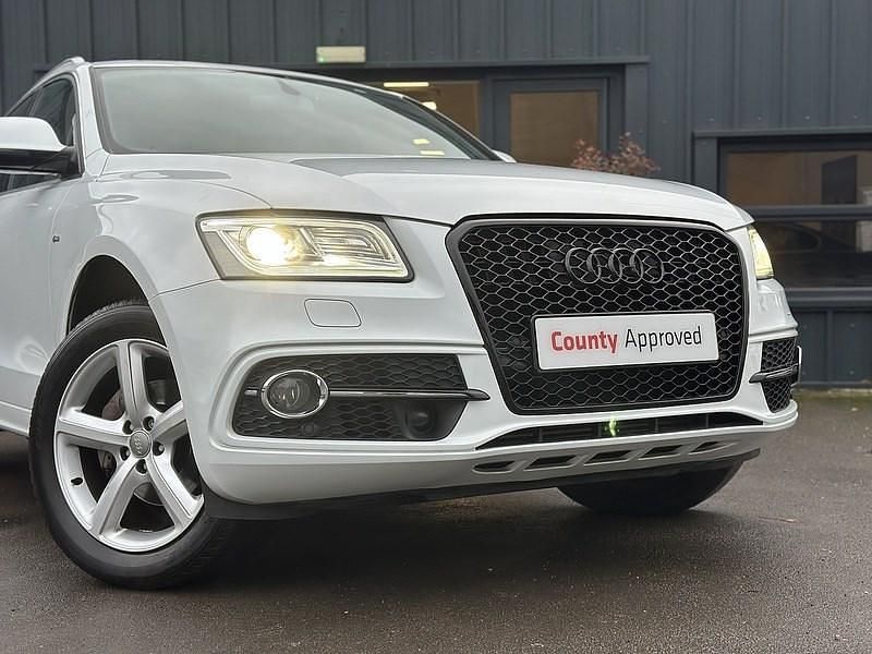Used Audi Q5 S-Line 2025 White SUV