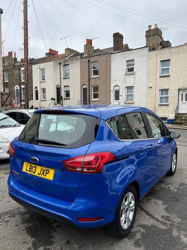 Used Ford B-MAX Zetec 105 HP (77 kW) 2013 Blue MPV