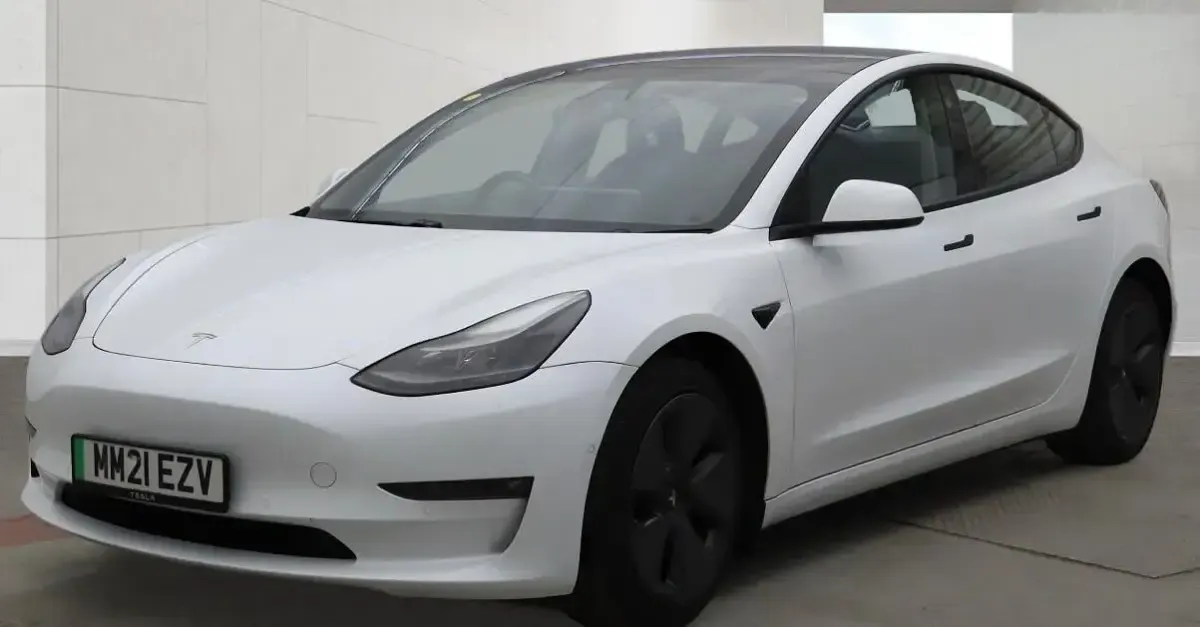 Used Tesla Model 3 Long Range AWD 366 kW (498 HP) 2021 White Sedan