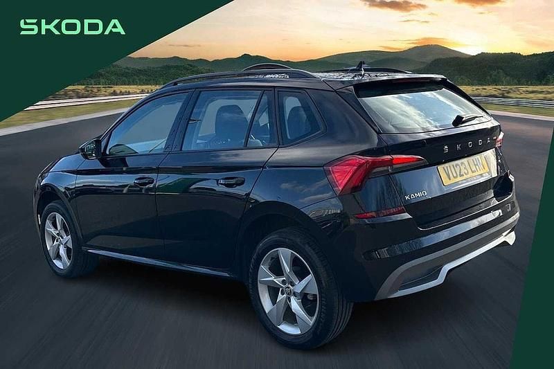 Used Skoda 110 R SE 81 HP (59 kW) 2023 Black magic pearl effect Estate