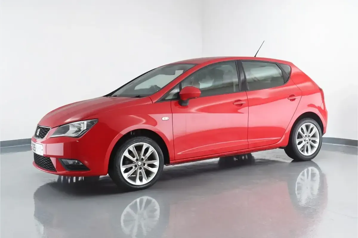 Used Seat Ibiza 85 HP (62 kW) 2015 Red Hatchback