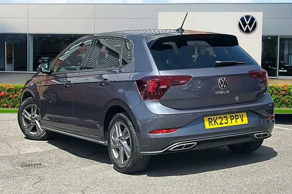 Used VW Polo R-line 95 HP (69 kW) 2023 Grey Hatchback