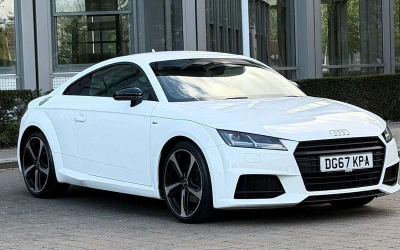 Used Audi TT Black Edition 230 HP (169 kW) 2017 White Coupe