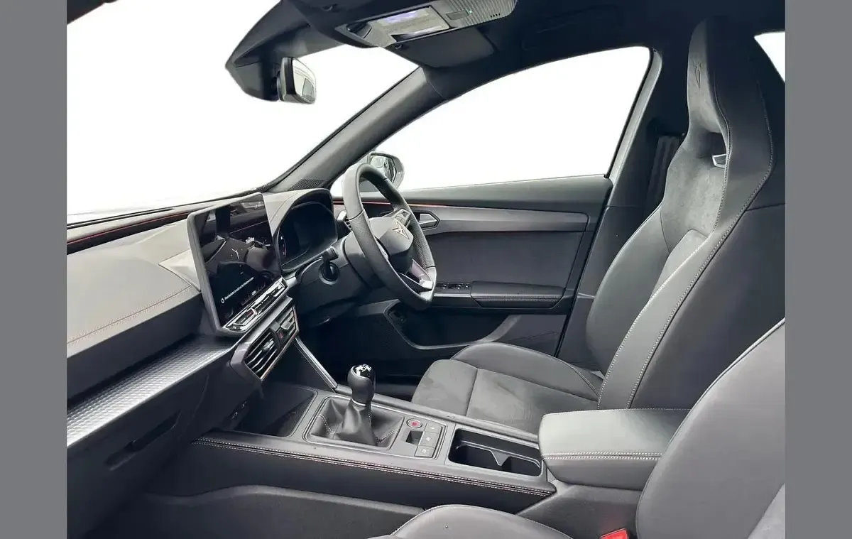 New Cupra Formentor 150 HP (110 kW) 2025 White SUV